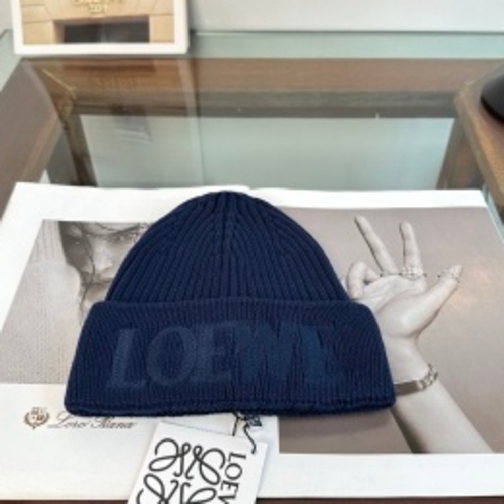 ❄LOEWE❄Cozy Navy Designer Knit Beanie Hat